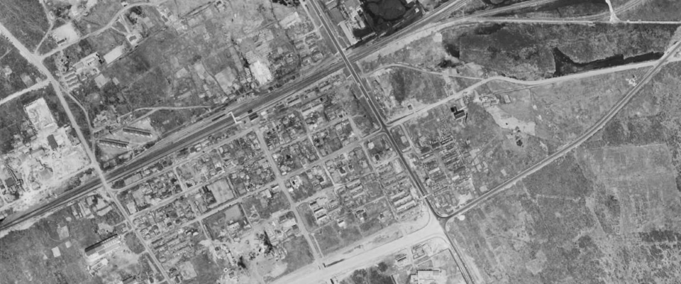 国土地理院「地図・空中写真閲覧サービス」より。